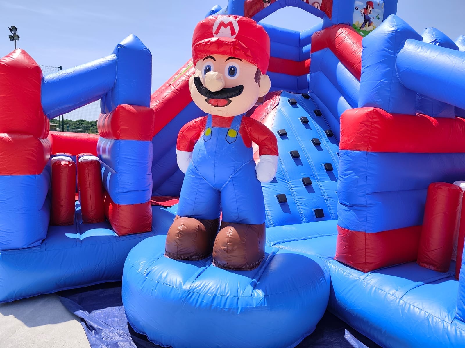 Super Mario